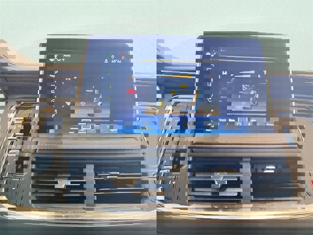 Used 2022 Chevrolet Tahoe LT w/ LT Signature Package image 32