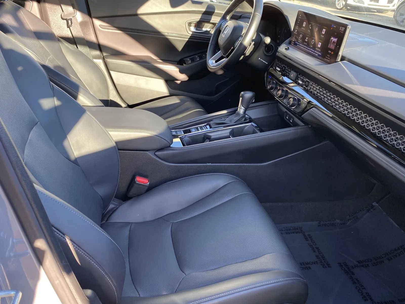 Used 2024 Honda Accord Touring image 6