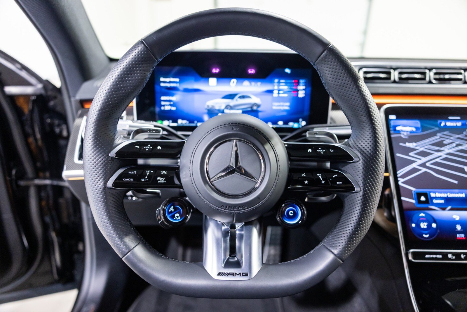 Used 2024 Mercedes-Benz S 63 AMG S w/ AMG Night Package image 38