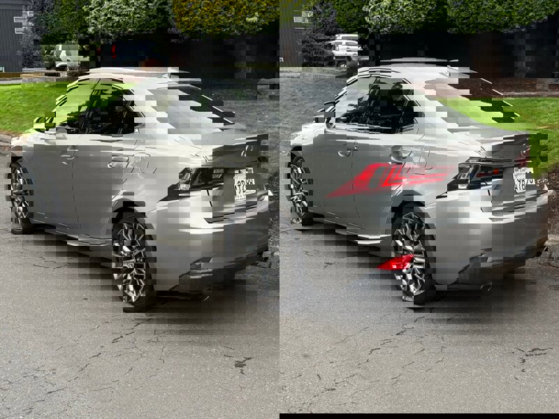 Used 2015 Lexus IS 250 w/ Navigation System Package image 3