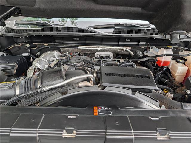 Used 2025 Chevrolet Silverado 2500 LT w/ Convenience Package AWD/4WD image 12