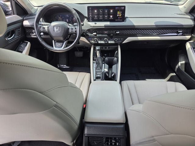 Used 2025 Honda Accord Touring image 12