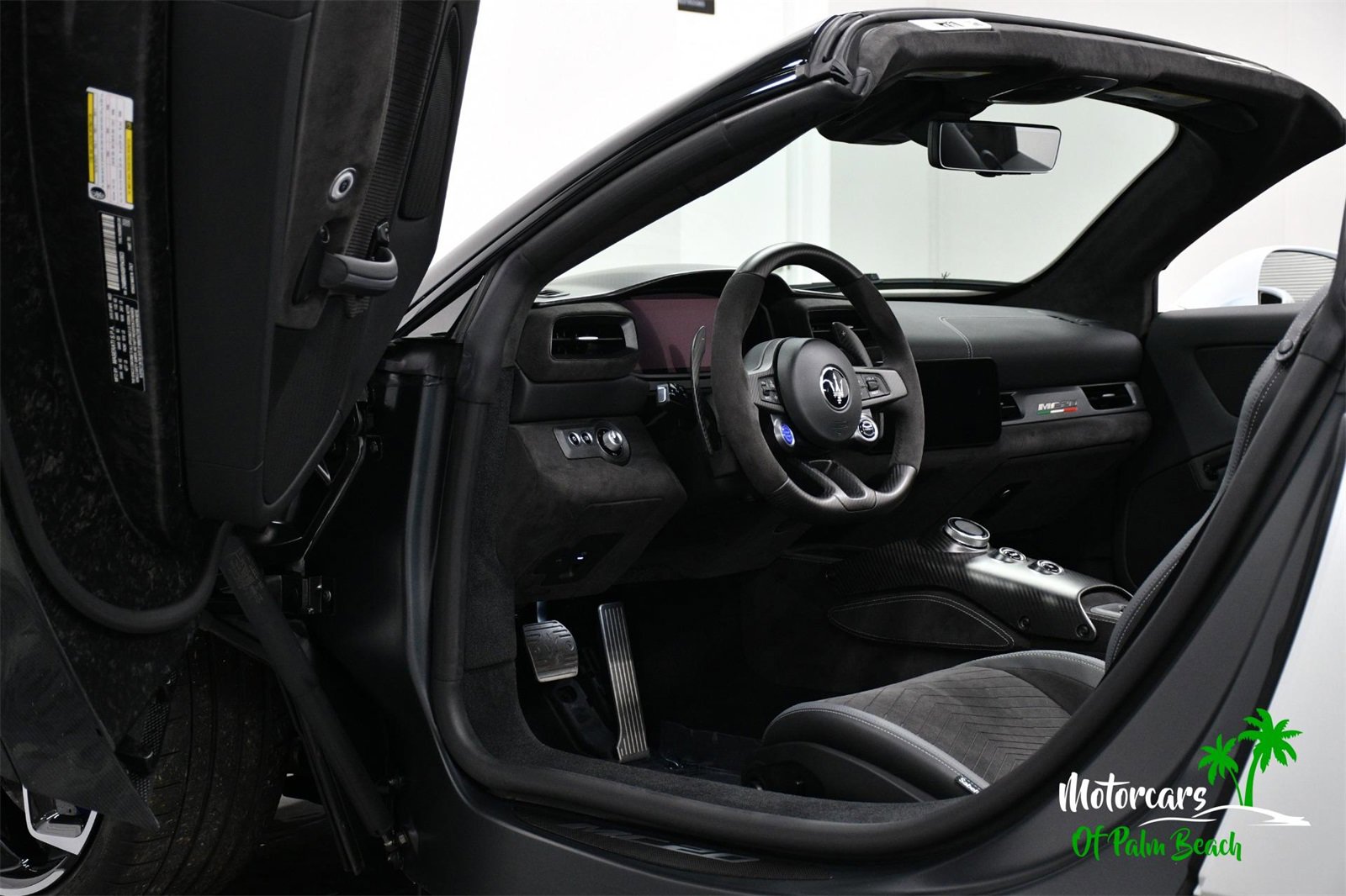 Used 2023 Maserati MC20 Spyder image 23