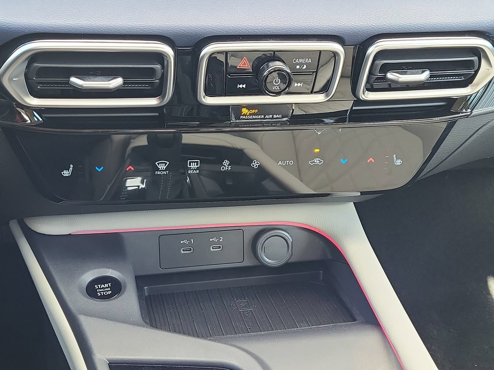 New 2026 Nissan Sentra SL w/ Floor Mat Package FWD image 16