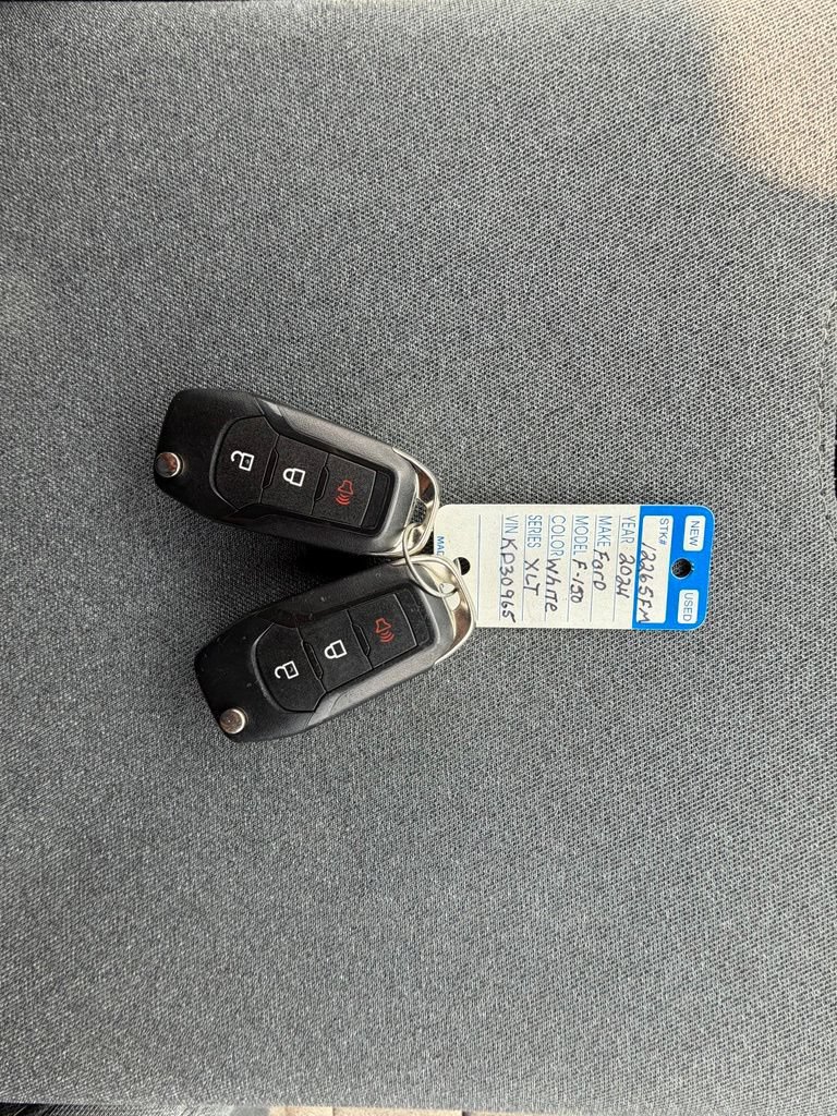 Used 2024 Ford F150 XLT AWD/4WD image 12