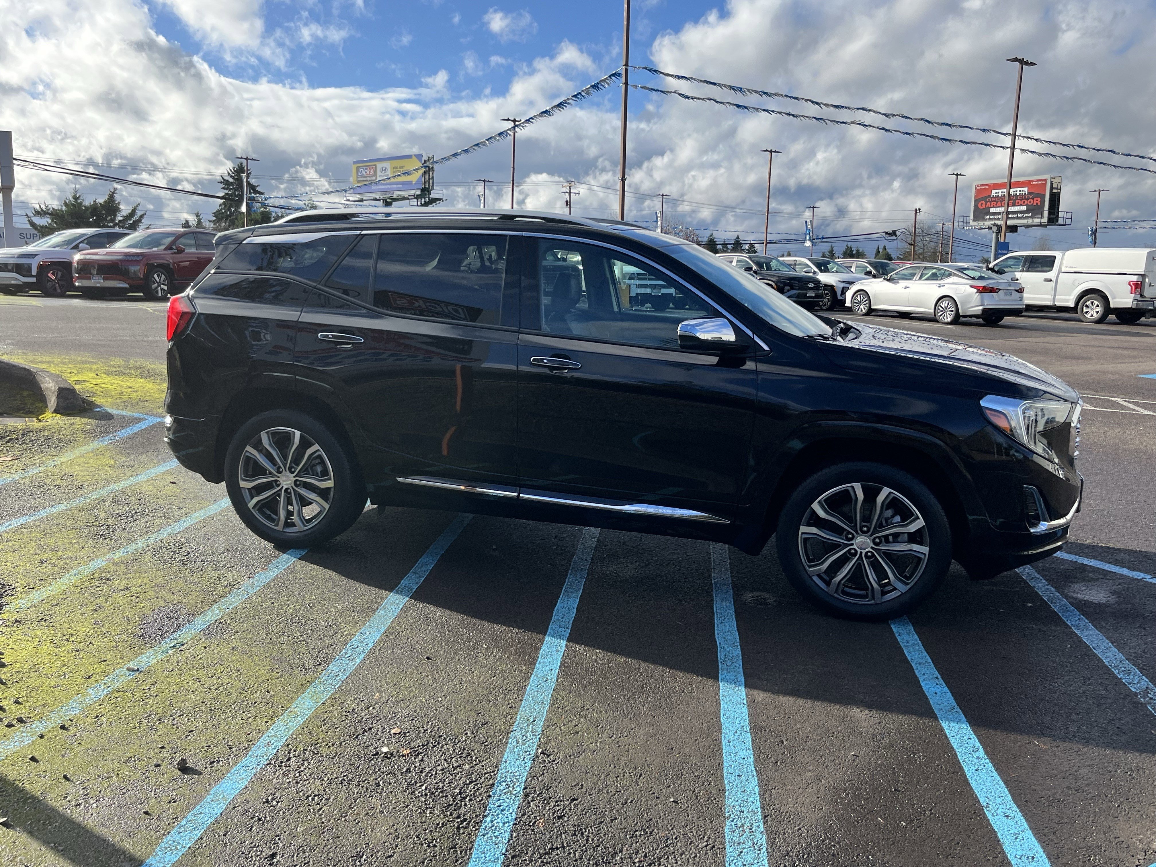 Used 2020 GMC Terrain Denali w/ Denali Premium Package image 6