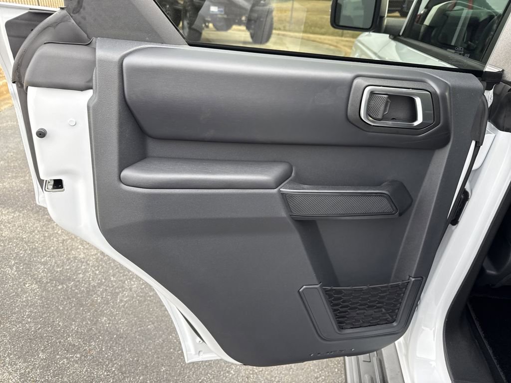 New 2025 Ford Bronco Outer Banks w/ Sasquatch Package image 25