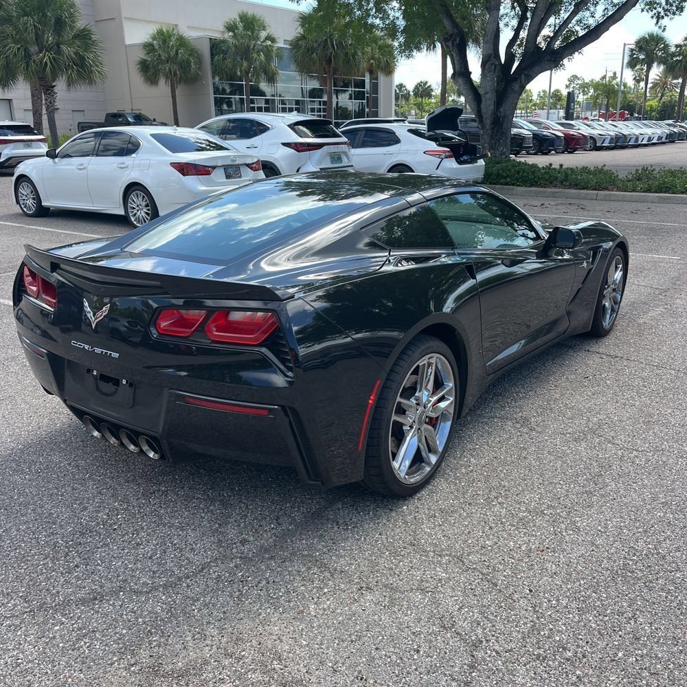 Used 2015 Chevrolet Corvette Stingray Coupe w/ 2LT Preferred Equipment Group RWD image 6
