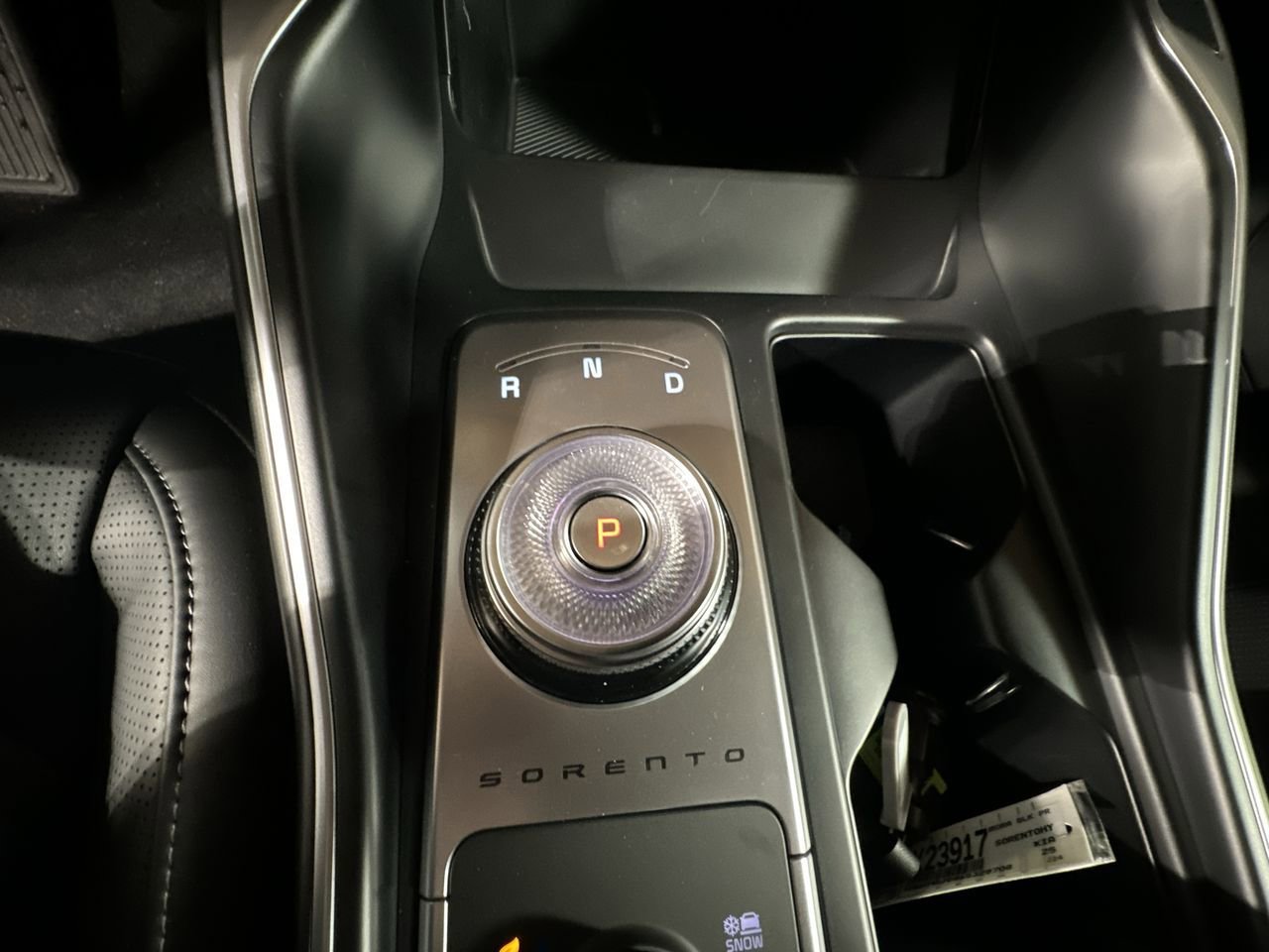 Certified 2025 Kia Sorento EX w/ EX Panoramic Sunroof Package AWD/4WD image 24