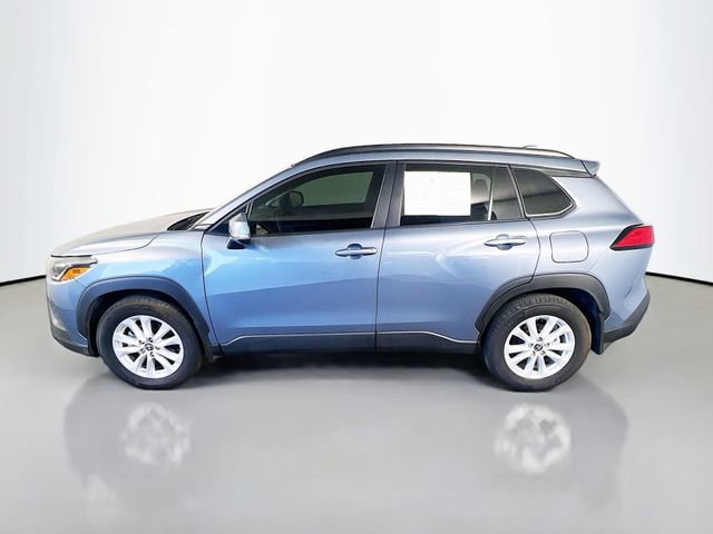 Used 2024 Toyota Corolla Cross LE w/ Moonroof Package AWD/4WD image 5