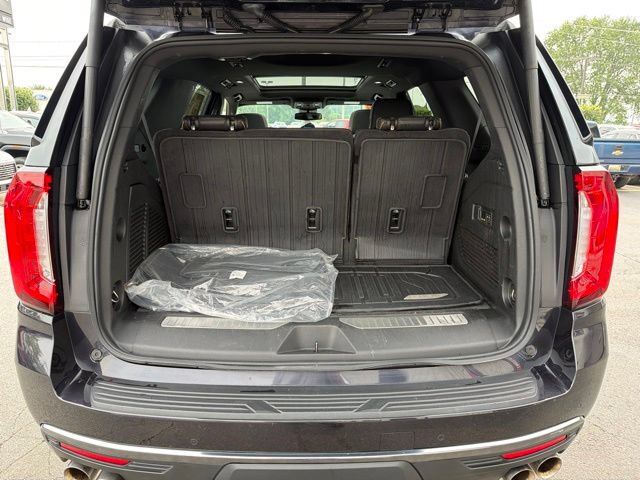 Certified 2024 GMC Yukon AT4 w/ AT4 Premium Package AWD/4WD image 28