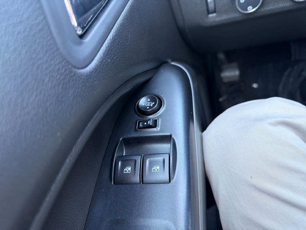 Used 2016 Chevrolet Colorado LT AWD/4WD image 20