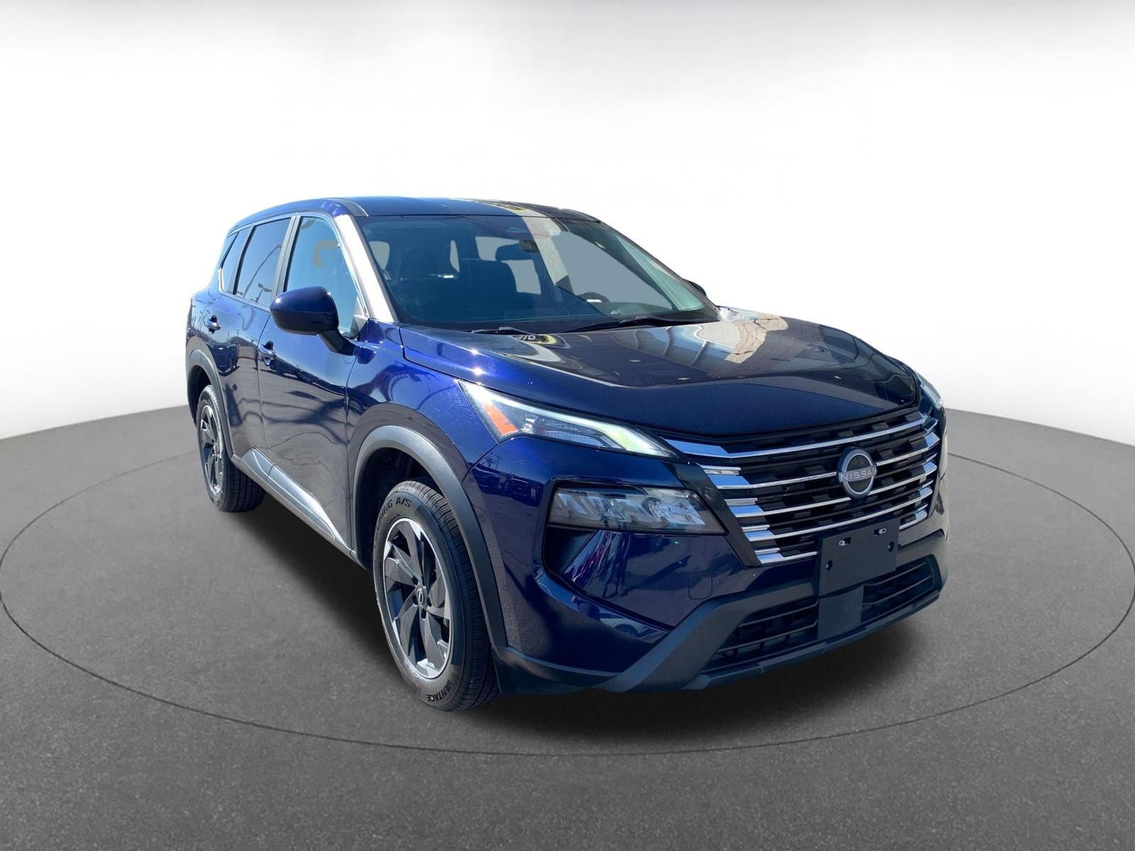Used 2024 Nissan Rogue SV