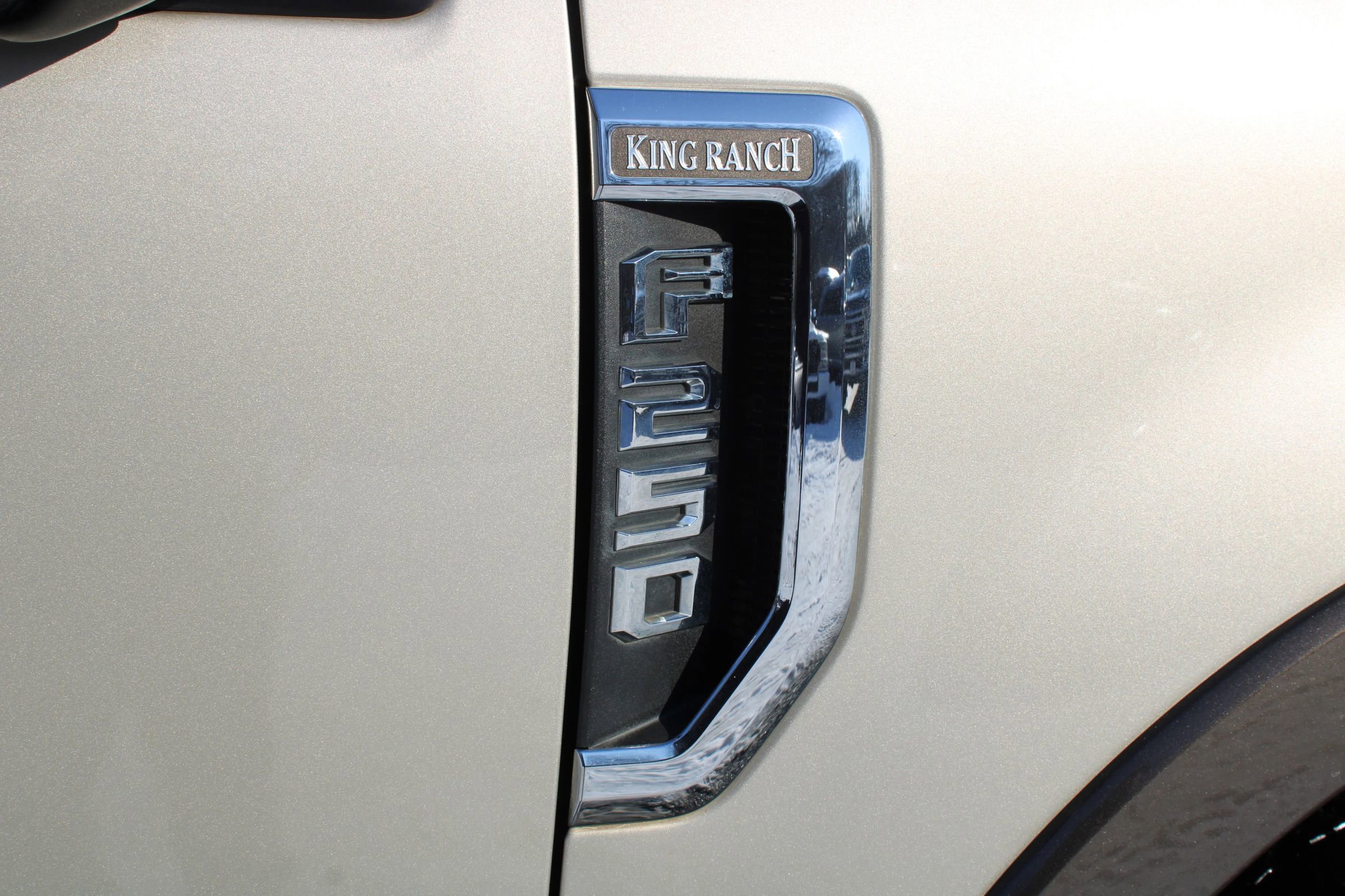 Used 2017 Ford F250 King Ranch w/ King Ranch Ultimate Package image 22