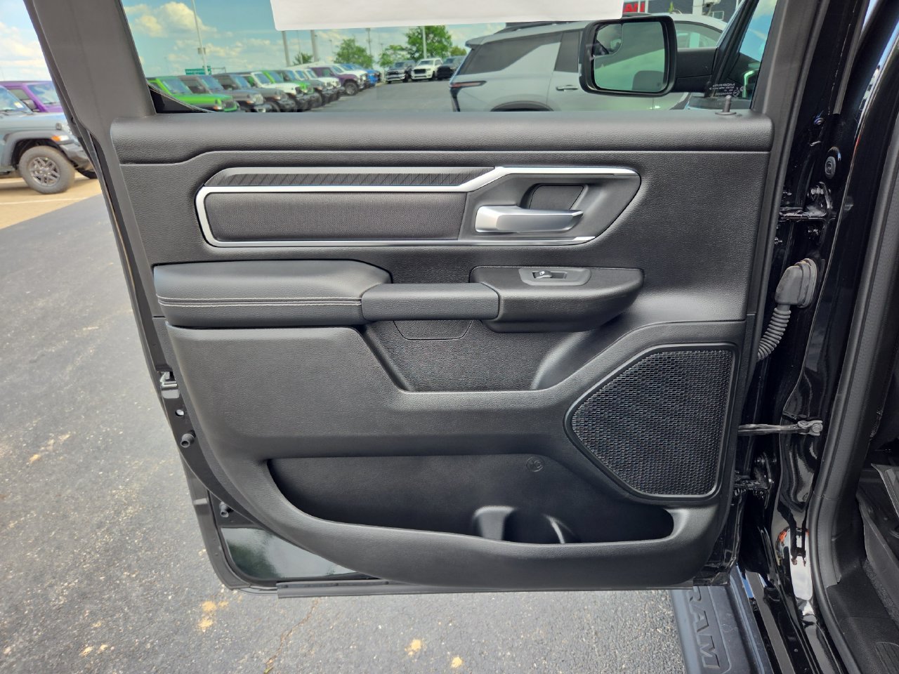 New 2026 RAM 1500 Big Horn w/ Night Edition AWD/4WD image 14