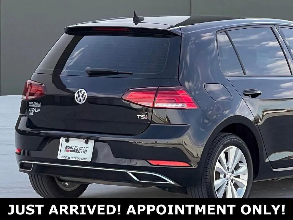 Used 2018 Volkswagen Golf SE image 7