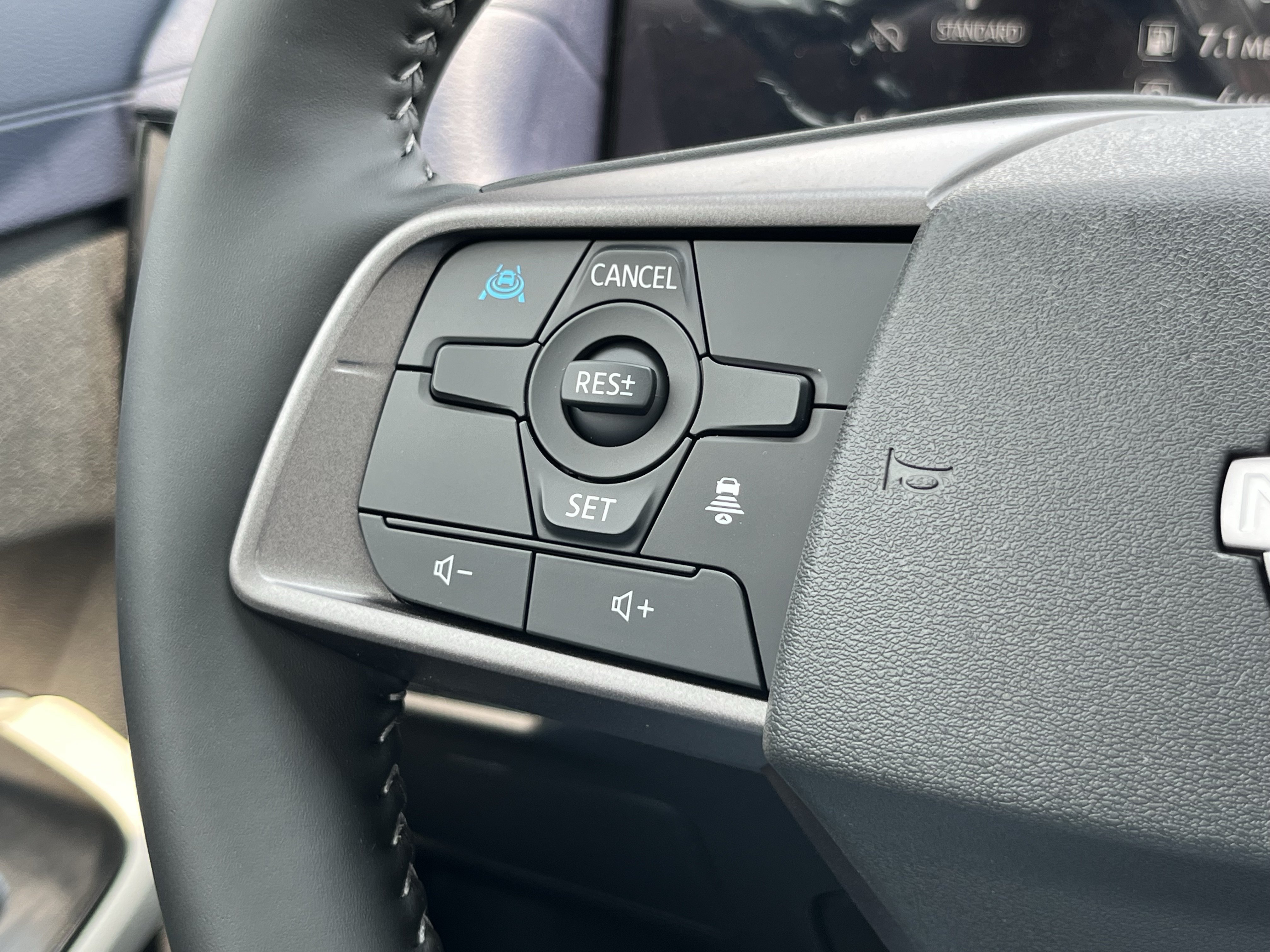 New 2026 Nissan Sentra SL FWD image 25