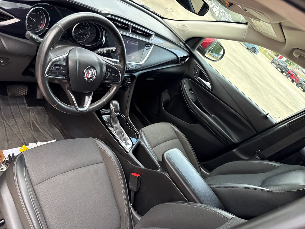 Used 2021 Buick Encore GX Select w/ Sport Touring Package FWD image 22
