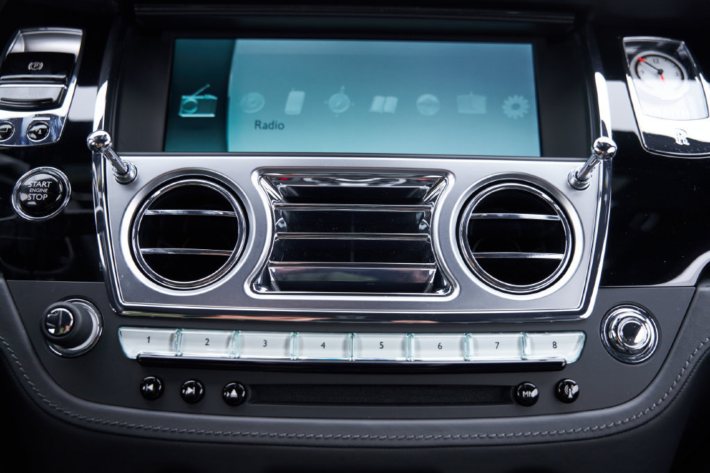 Used 2015 Rolls-Royce Wraith RWD image 68