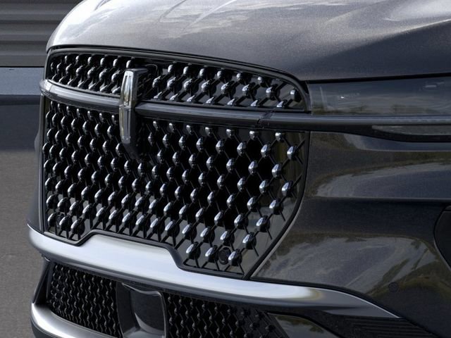 New 2026 Lincoln Nautilus Premier AWD/4WD image 17