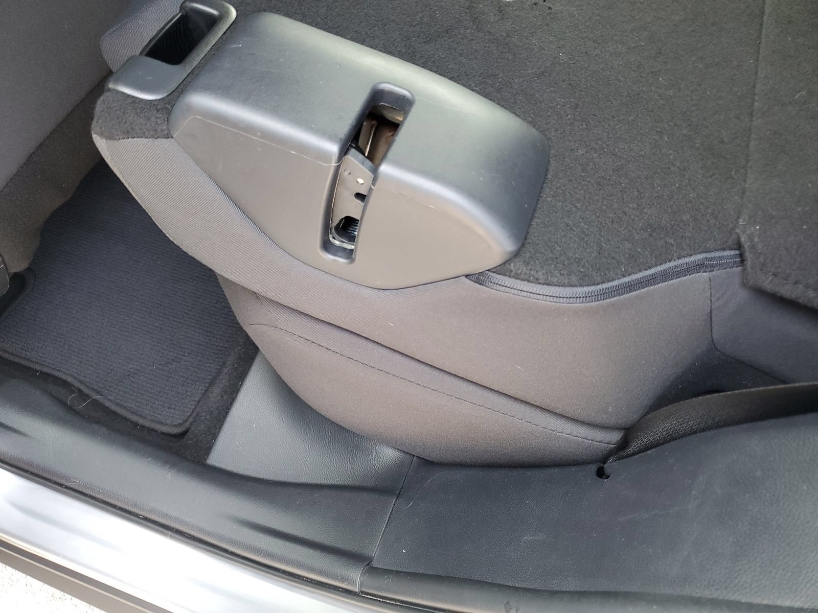 Certified 2021 Toyota RAV4 XLE FWD image 15