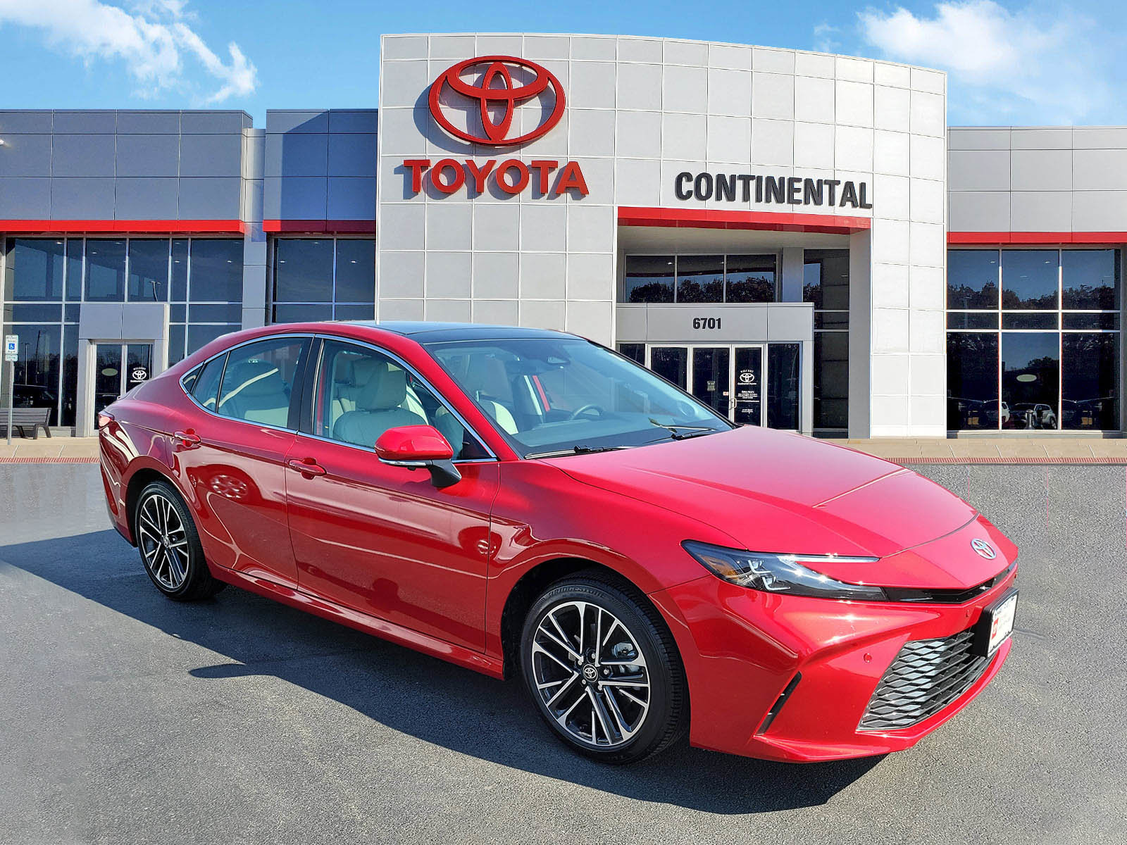 Certified 2025 Toyota Camry XLE w/ Premium Plus Package image 2