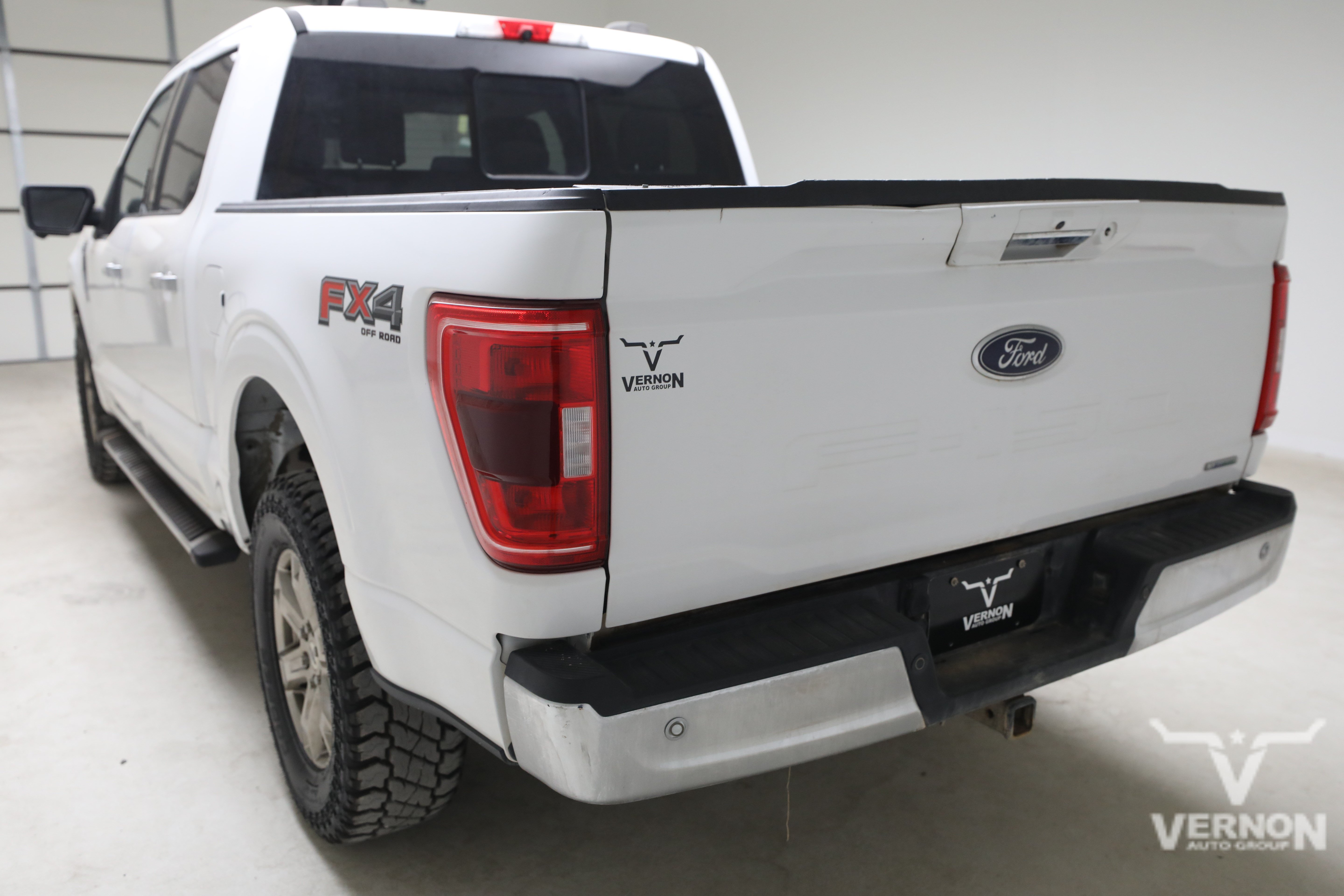 Used 2021 Ford F150 XLT w/ Equipment Group 302A High AWD/4WD image 3