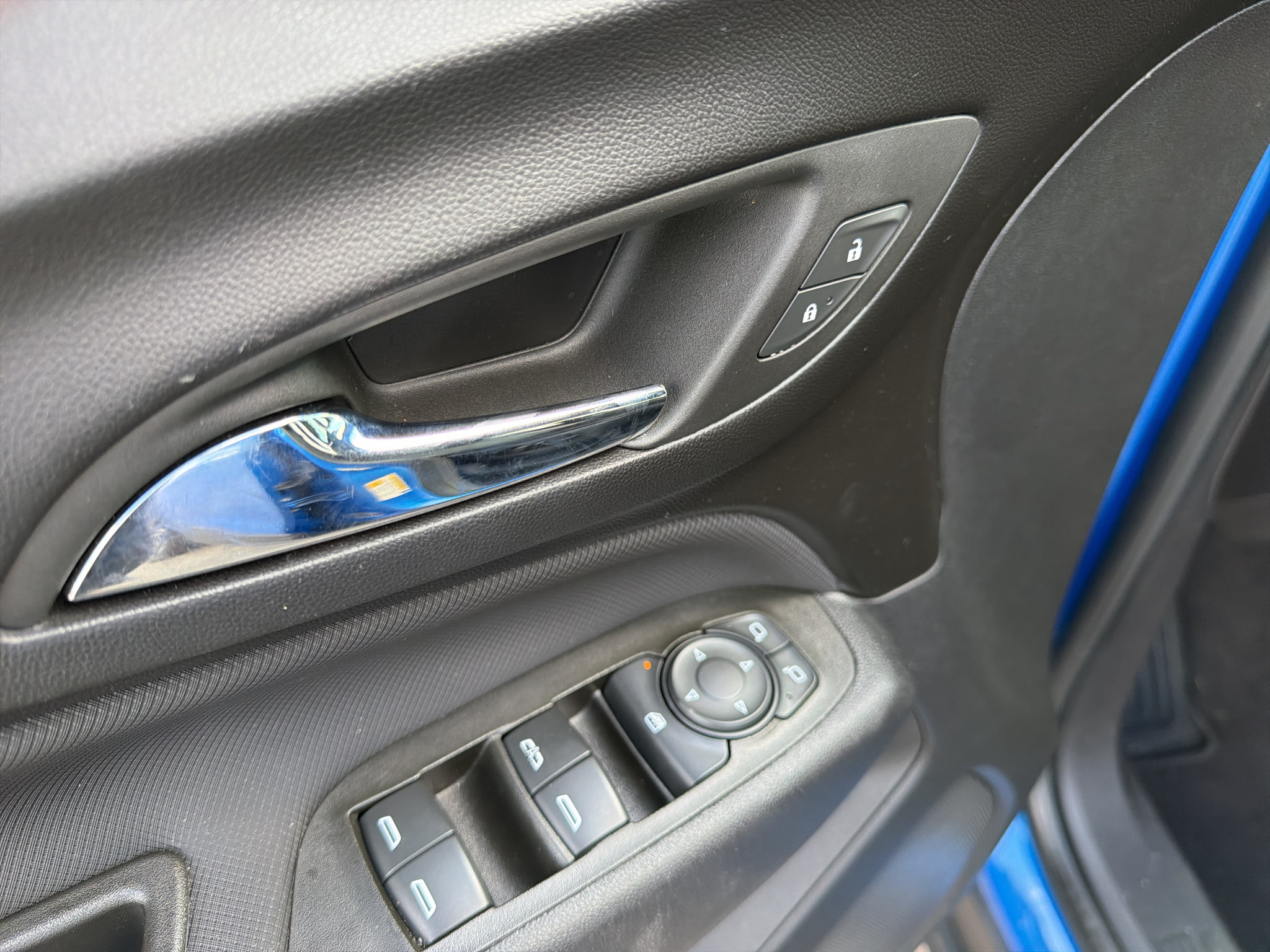Used 2024 Chevrolet Equinox RS w/ RS Leather Package FWD image 15