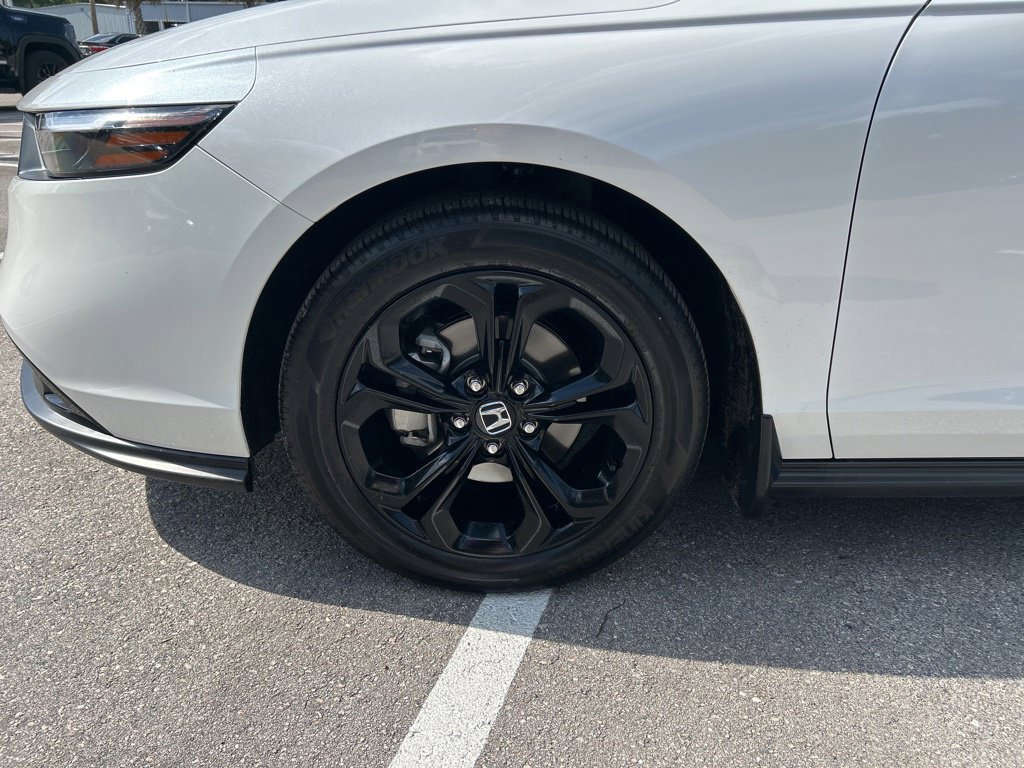 Used 2025 Honda Accord SE image 48