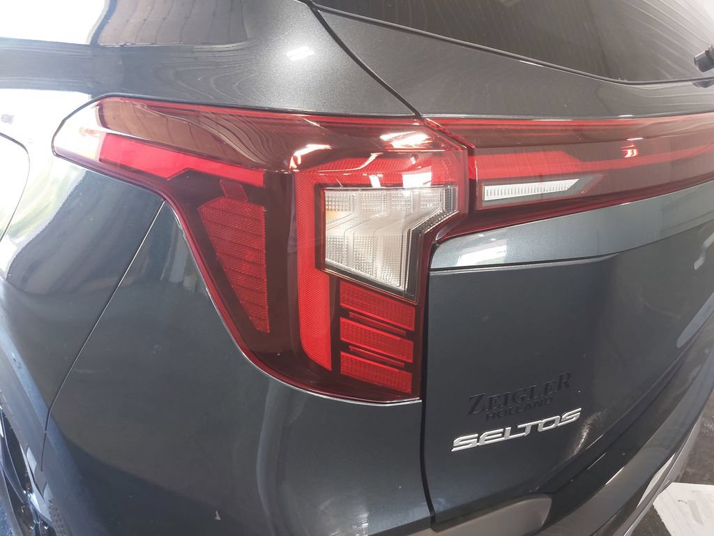 New 2026 Kia Seltos S AWD/4WD image 34