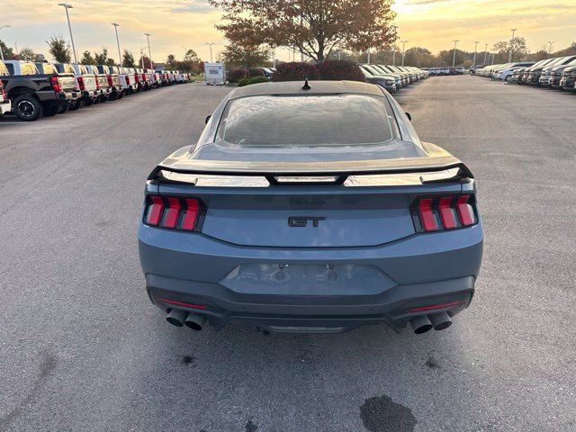 Used 2024 Ford Mustang GT Premium w/ GT Performance Package RWD image 5