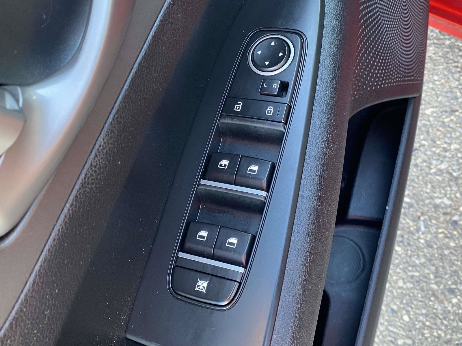 Used 2019 Kia Forte LXS FWD image 27