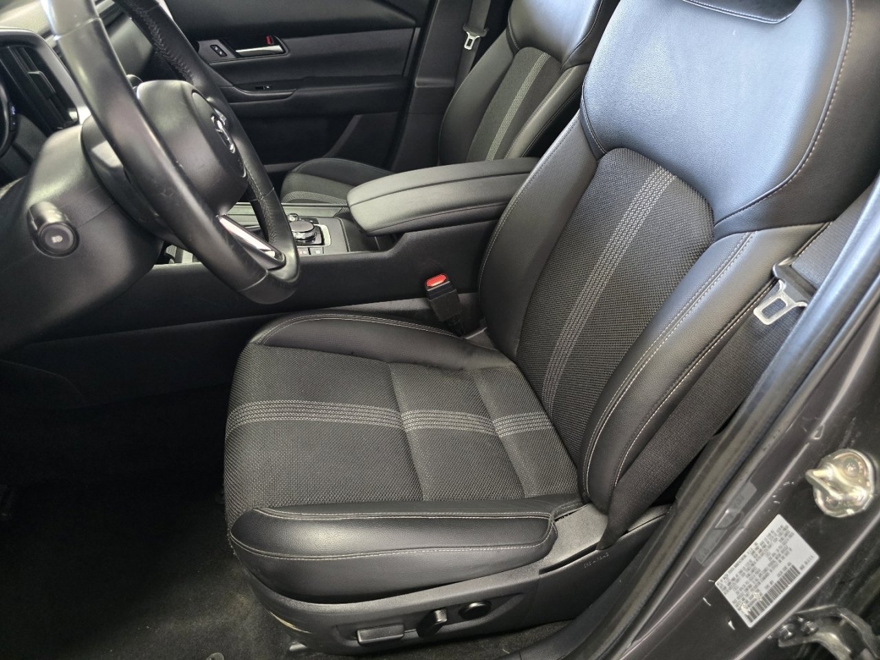 Used 2024 MAZDA CX-50 AWD 2.5 S w/ Preferred Package image 21