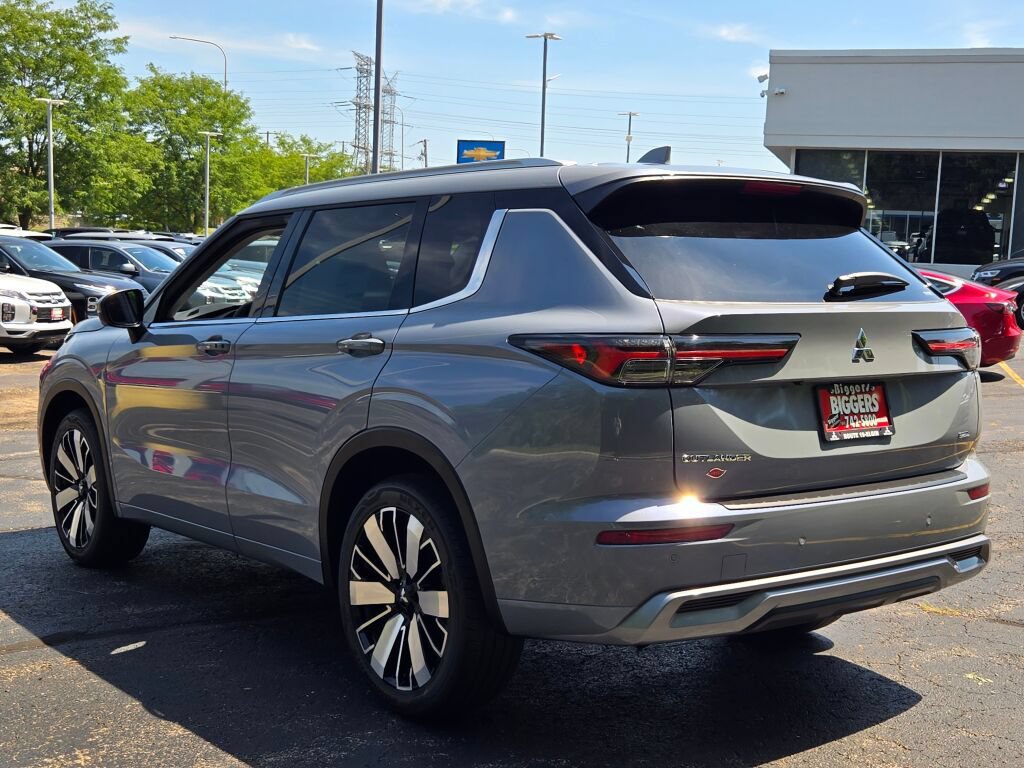 New 2026 Mitsubishi Outlander SEL AWD/4WD image 13