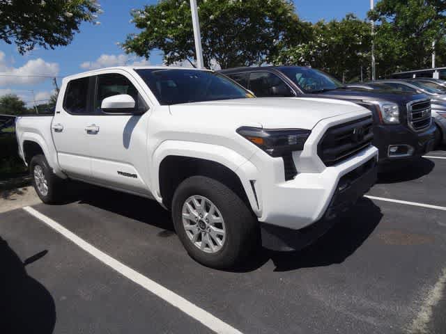 Used 2024 Toyota Tacoma SR5 AWD/4WD image 3