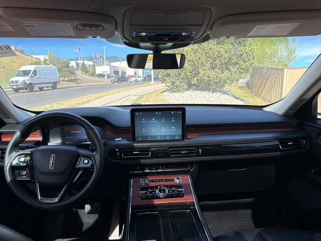 Used 2021 Lincoln Aviator Reserve w/ Equipment Group 201A AWD/4WD image 19