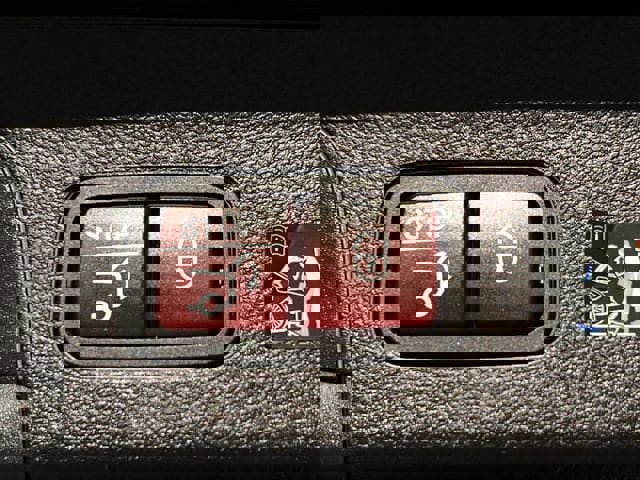 Used 2022 Mercedes-Benz GLS 450 4MATIC image 29