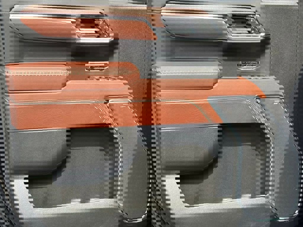 Used 2025 GMC Sierra 1500 Denali Ultimate image 19