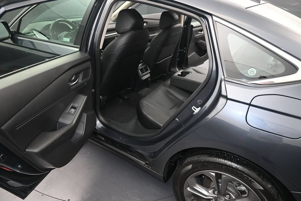 Used 2023 Honda Accord EX-L image 12