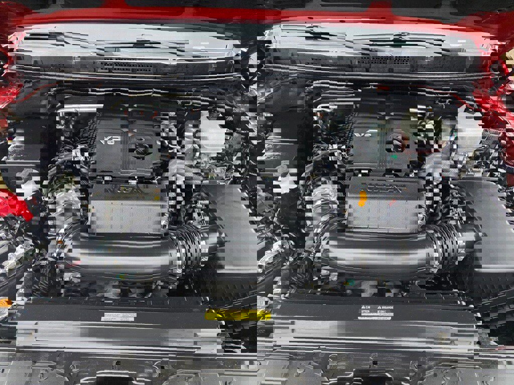 Used 2022 Nissan Frontier PRO-4X w/ Pro-4X Premium Package image 28