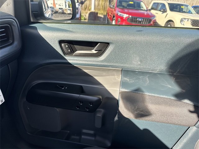 Used 2022 Ford Maverick XL image 25