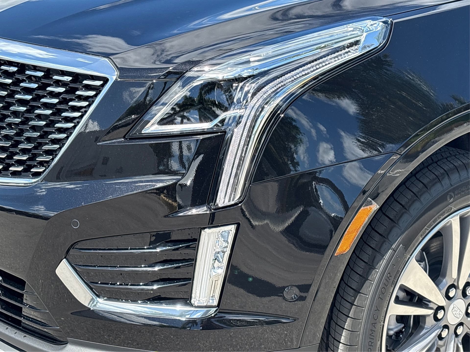New 2026 Cadillac XT5 Premium Luxury w/ Driver Assist Package FWD image 14