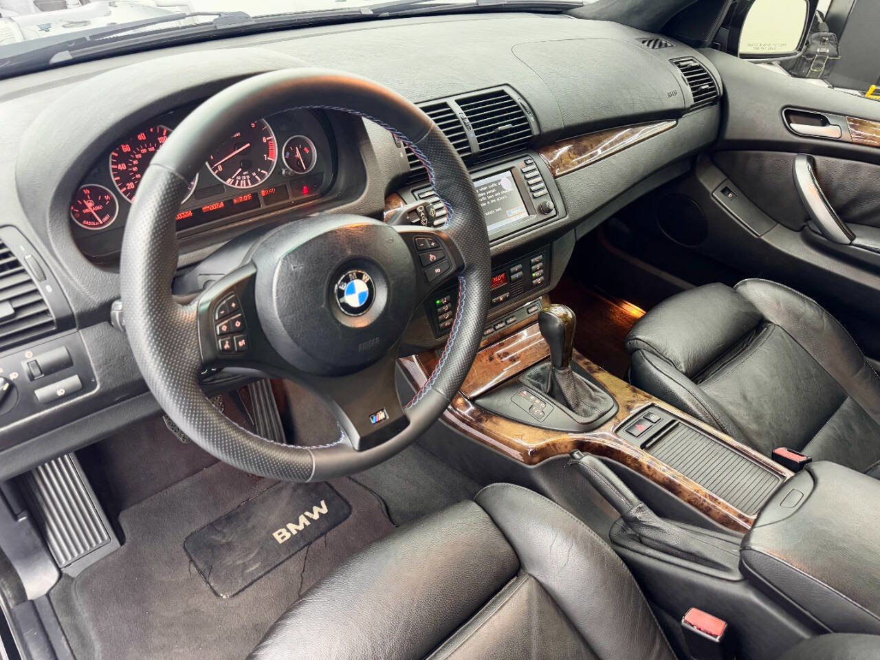 Used 2006 BMW X5 4.4i image 19