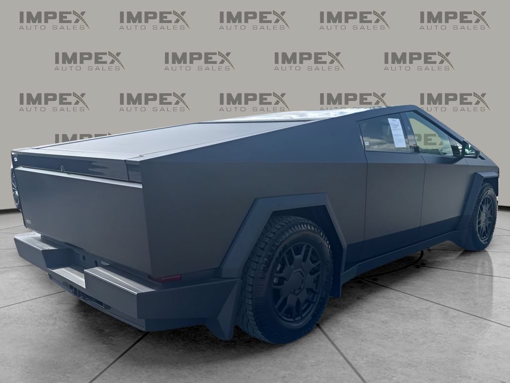 Used 2024 Tesla Cybertruck Cyberbeast AWD/4WD image 5