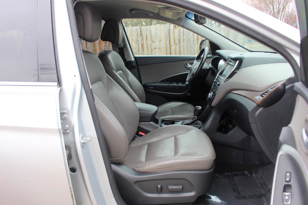 Used 2017 Hyundai Santa Fe SE w/ SE Premium Package 02 FWD image 41