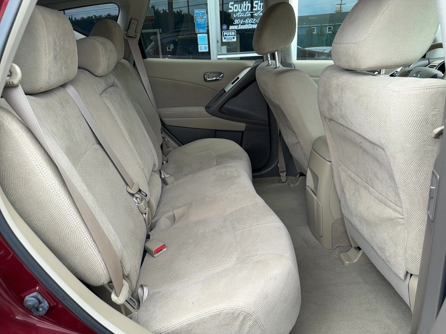 Used 2011 Nissan Murano SV AWD/4WD image 23