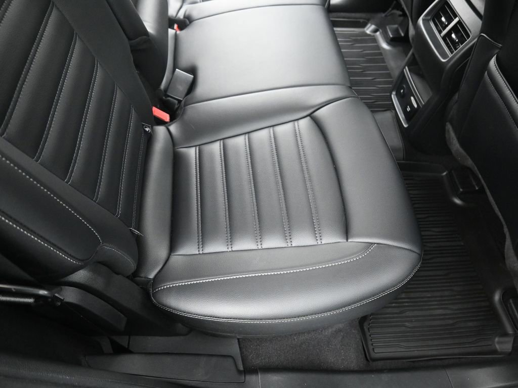 Used 2022 Ford Edge SEL w/ Convenience Package image 28