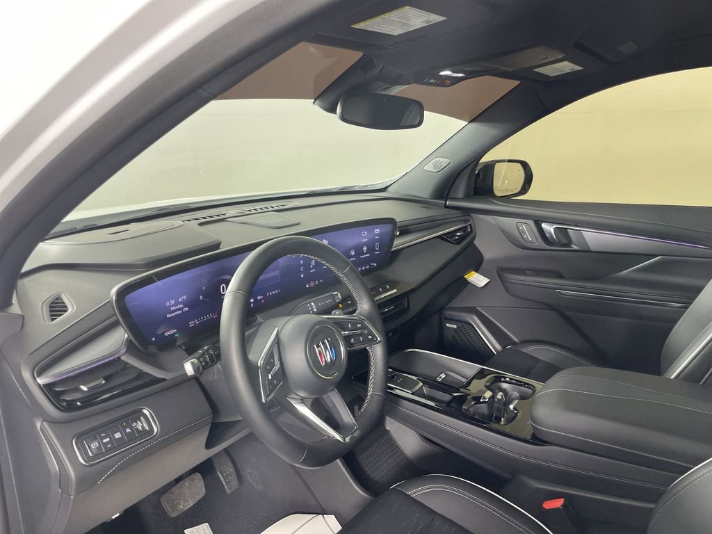 Used 2025 Buick Enclave Sport Touring image 10