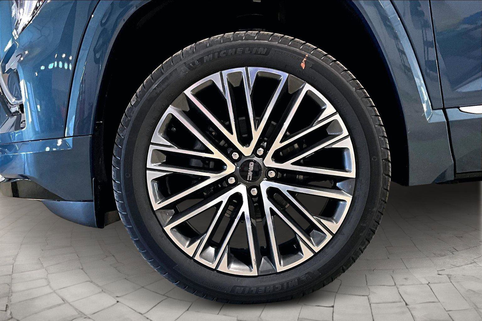 New 2026 GMC Terrain Denali image 12