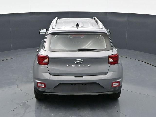 Used 2020 Hyundai Venue SEL w/ Convenience + Premium Package FWD image 29